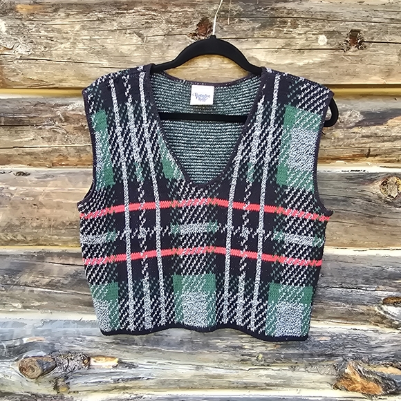 Huntington Ridge Jackets & Blazers - Vintage Cropped Plaid Knit Vest – Huntington Ridge, Perfect Layering Piece